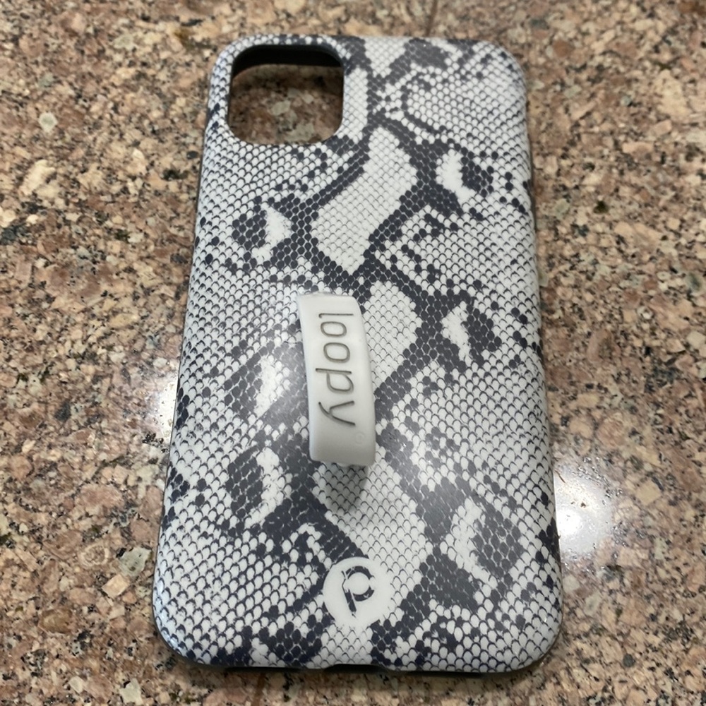 I Phone 11-X-R 6.1 inch screen Loopy case